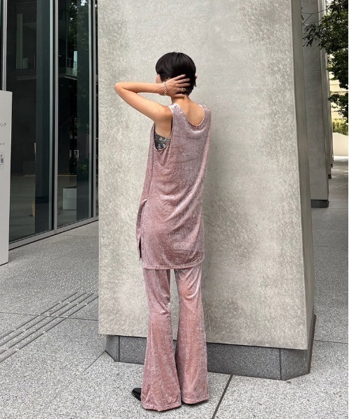 Ameri（アメリ）の「VINTAGE LIKE VELOUR SET UP（セットアップ）」 - WEAR