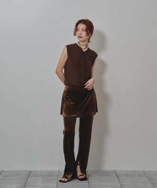 TODAYFUL（トゥデイフル）の「Velour Square Skirt（スカート）」 - WEAR