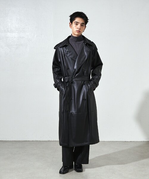 Lui's（ルイス）の「シンセティックレザートレンチコート（その他