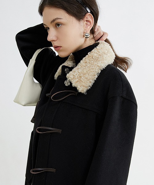 Fano Studios（ファノ ストゥディオズ）の「ボアカラー ダッフルコート