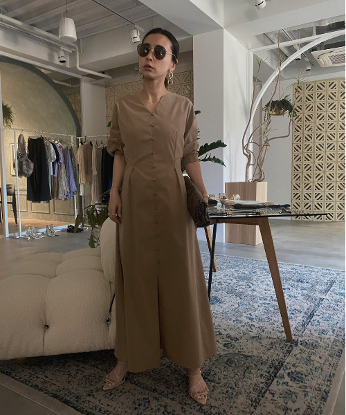 LANTERN SLEEVE TUCK DRESS（ワンピース）｜Ameri（アメリ）の