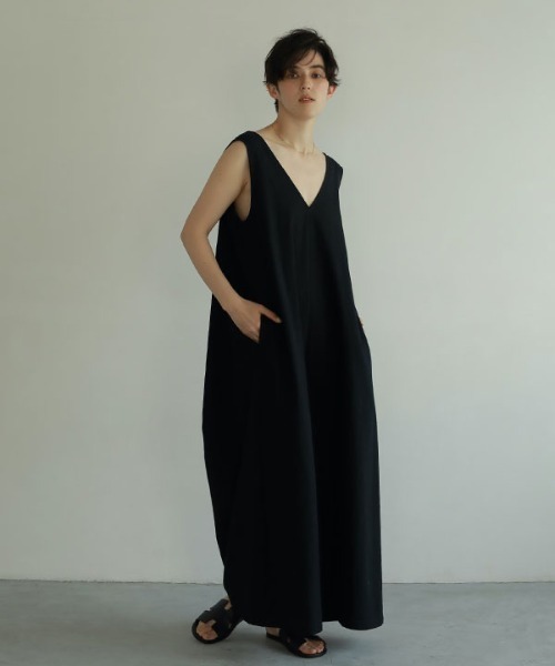 ETRE TOKYO（エトレトウキョウ）の「バックドレープテント