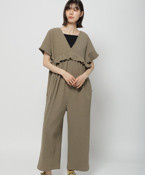 niko and（ニコアンド）の「DRYクシュワイドロンパ－ス（サロペット