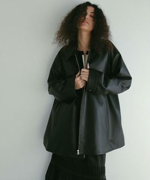 フェイクレザーオーバーサイズブルゾン（ブルゾン）｜ETRE TOKYO