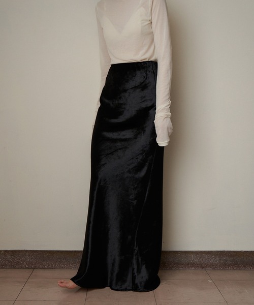 ENOF（イナフ）の「velvet long skirt（スカート）」 - WEAR