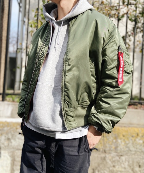 Alpha Industries（アルファインダストリーズ）の「ALPHA INDUSTRIES