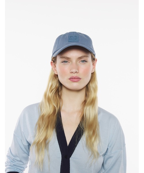 Maison Kitsune（メゾンキツネ）の「BOLD FOX HEAD LEATHER PATCH 6P