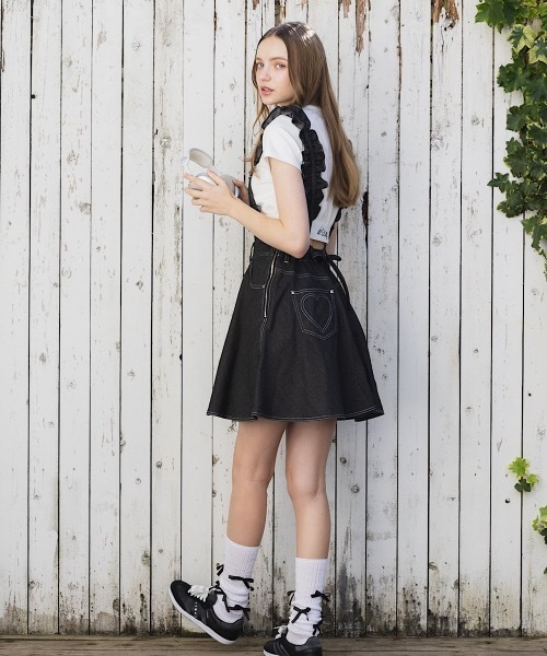 lilLilly（リルリリー）の「フリルサロペットデニムスカート（デニム