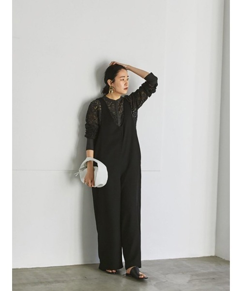 TODAYFUL（トゥデイフル）の「Uネックコンビネゾン（つなぎ