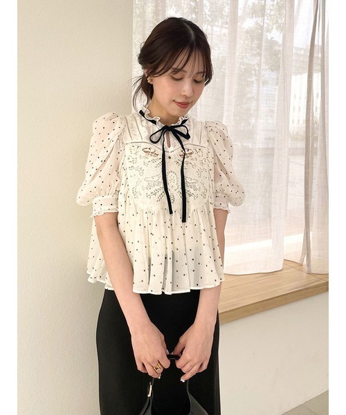 SNIDEL（スナイデル）の「エンブロイダリーブラウス（シャツ/ブラウス