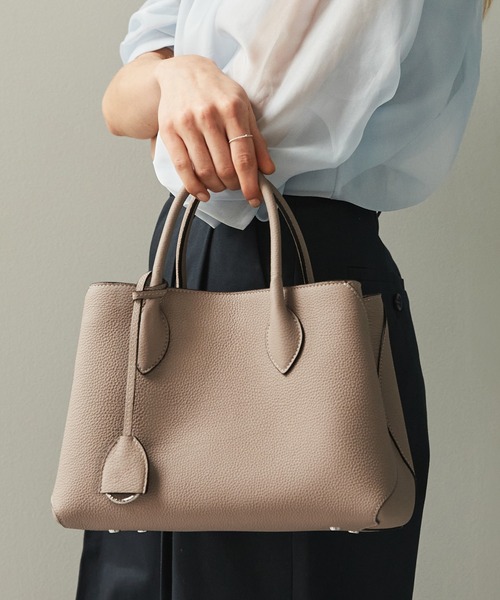 BONAVENTURA（ボナベンチュラ）の「ミア トートバッグ (27 シュリンク