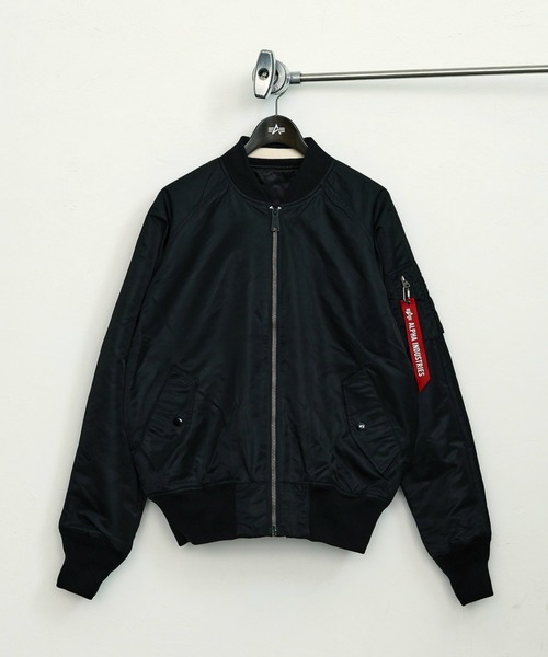 Alpha Industries（アルファインダストリーズ）の「リバーシブル