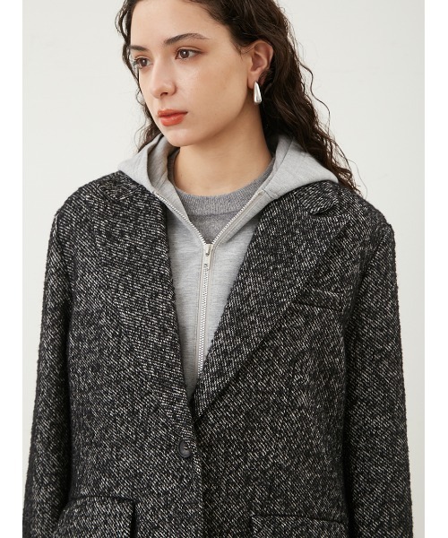 Mila Owen（ミラオーウェン）の「フードドッキングシングルブレスト