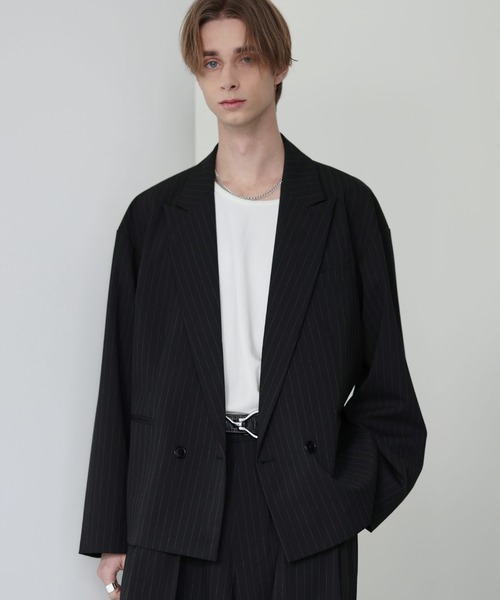 ウールライクピンストライプダブルテーラードショートジャケット