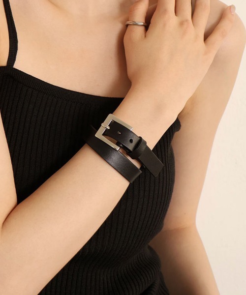 セール】【本革】 バックル レザー バングル（バングル/リストバンド