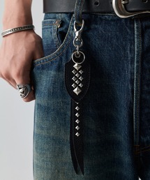 CALEE（キャリー）の「CALEE/キャリー STUDS LEATHER LONG KEY RING