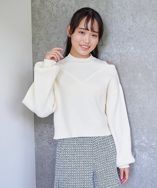 美品✨近年 フォクシー Dolce vita ニットトップ ロゴプレート 38 肩