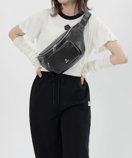 極美品 MARY QUANT マリクワ ボディバッグ 撥水 高級 コーデュラ生地