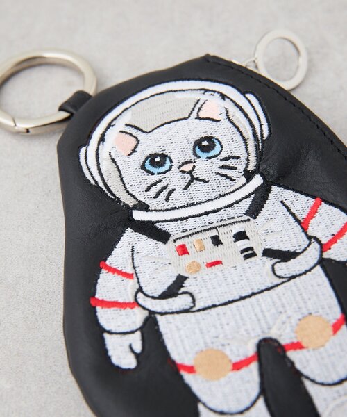 本革》sampo×earコラボ スペーストイレザーケース/バッグチャーム