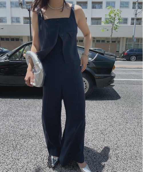 Ameri（アメリ）の「VEST SET BARE TOP ROMPERS（つなぎ