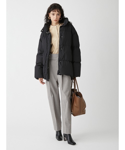 Mila Owen（ミラオーウェン）の「フード付きフレンチダウンジャケット