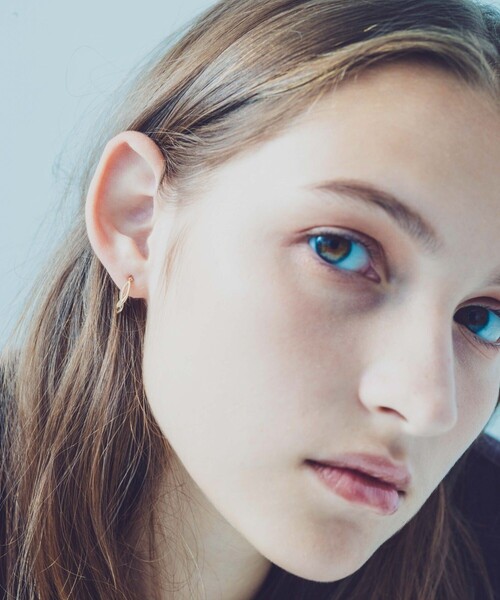 ete（エテ）の「○K10YG ツイスト フープ ピアス（ピアス（両耳用