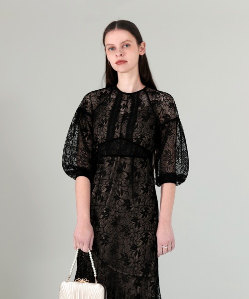 Leja（レジャ）の「【LEJA】刺しゅう花柄総レースマーメイドタイト