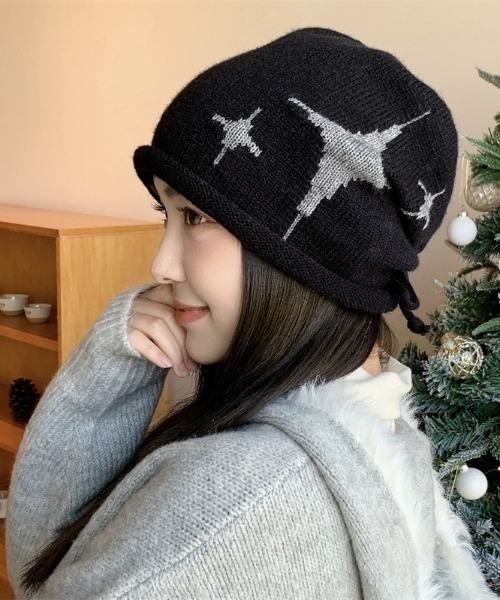 セール】韓国風 スターモチーフ ニット帽 ビーニー 星柄（ニット