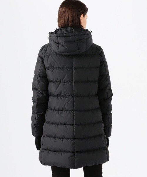 TOMORROWLAND （トゥモローランド）の「【別注】HERNO×TOMORROWLAND