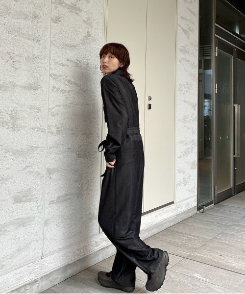 Ameri（アメリ）の「SHINY DENIM LIKE ROMPERS（サロペット