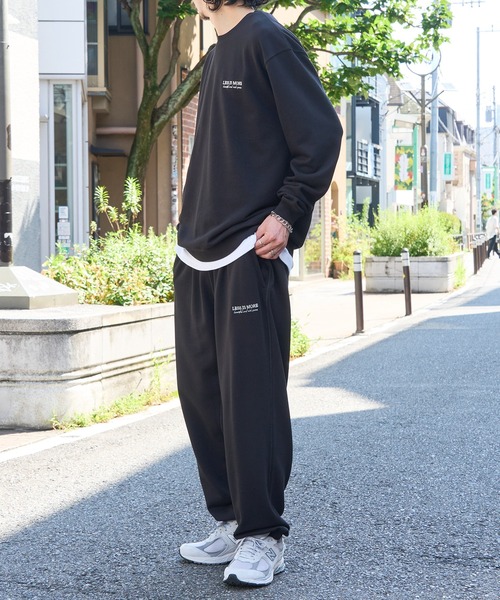 セール】【MAISON CLUB】ワンポイント刺繍スウェットパンツ LESS IS