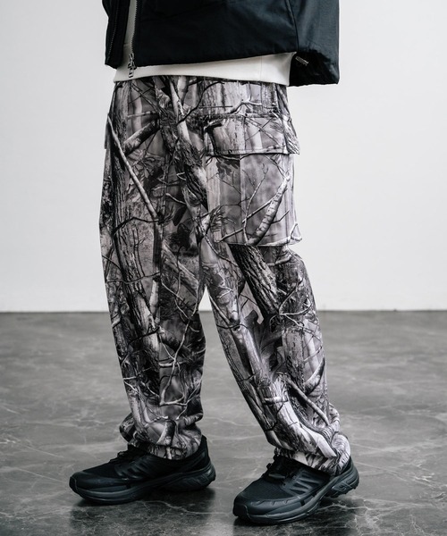リアルツリーカモプリントツイルワイドカーゴパンツ（カーゴパンツ