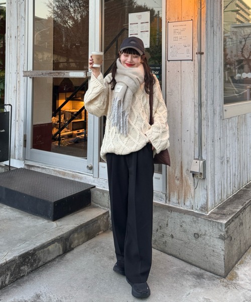 ケーブル編みニットワンピ（ワンピース）｜hinari（ヒナリ）の