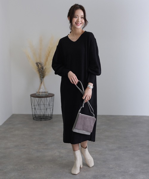Vネックニットワンピース（ワンピース）｜ElegChic（エレグシック）の
