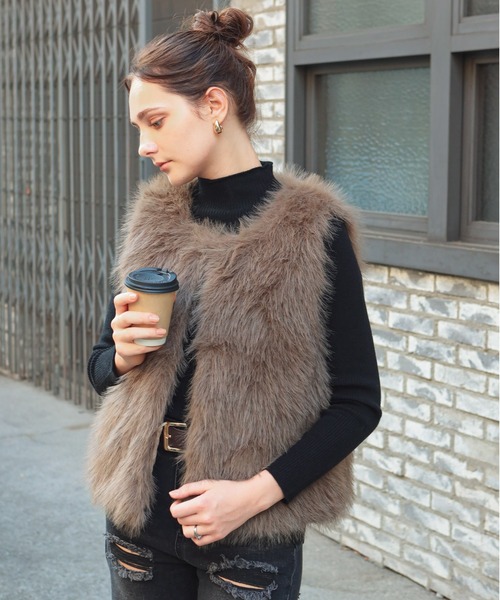 GLAMOROUS JANE（グラマラスジェーン）の「ファーベスト（ベスト