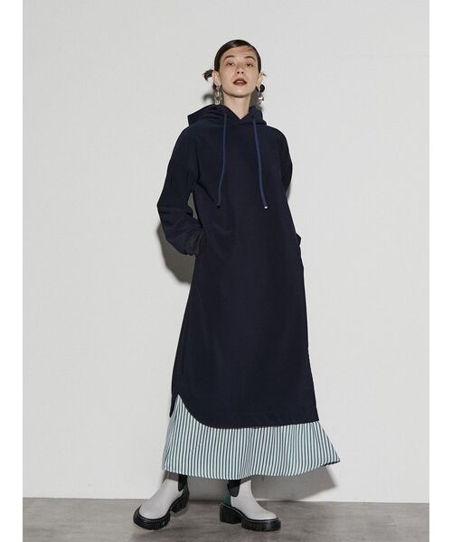 UN3D.（アンスリード）の「ドッキングスウェットワンピース