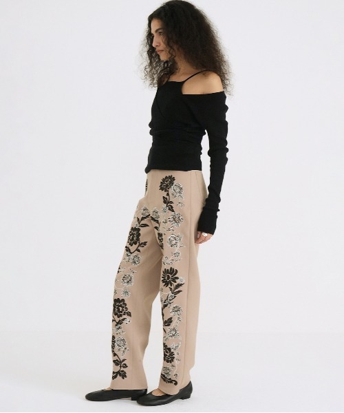 セール】FLOWER EMBROIDERY PANTS（その他パンツ）｜CLANE（クラネ）の
