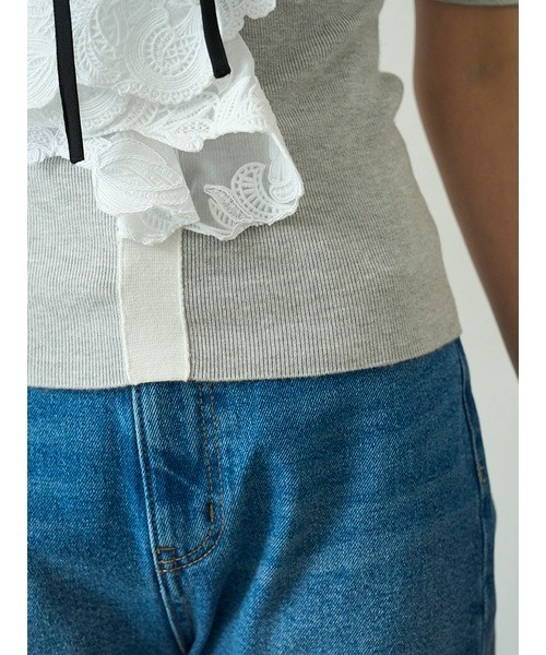 SNIDEL（スナイデル）の「ラッフル刺繍ニットプルオーバー（ニット