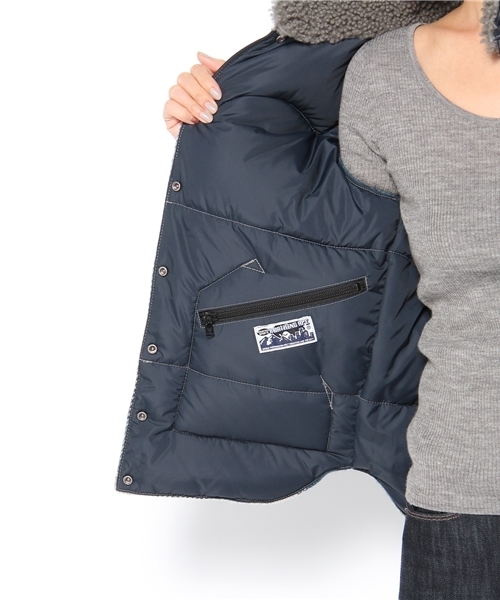 A BATHING APE（アベイシングエイプ）の「BAPE×ROCKY MOUNTAIN