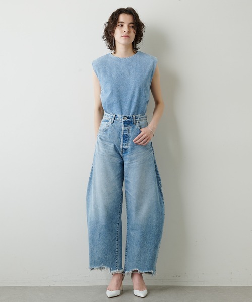 Whim Gazette（ウィムガゼット）の「ラインカーブデニム（デニムパンツ