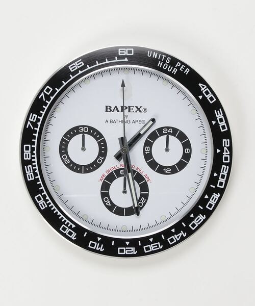 A BATHING APE（アベイシングエイプ）の「TYPE 4 BAPEX WALL CLOCK M