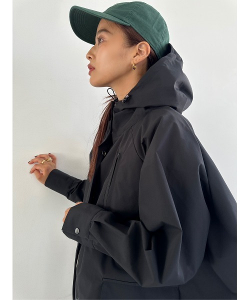 TRUNC（トランクエイティーエイト）の「Waterproof Tech Coat