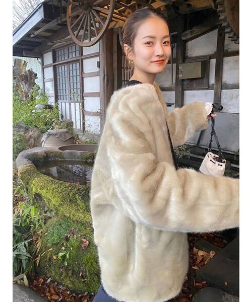 Ungrid（アングリッド）の「フェイクファーコート（その他アウター