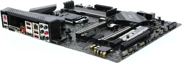 Refurbished: MSI Z270 GAMING PRO CARBON LGA 1151 ATX Intel