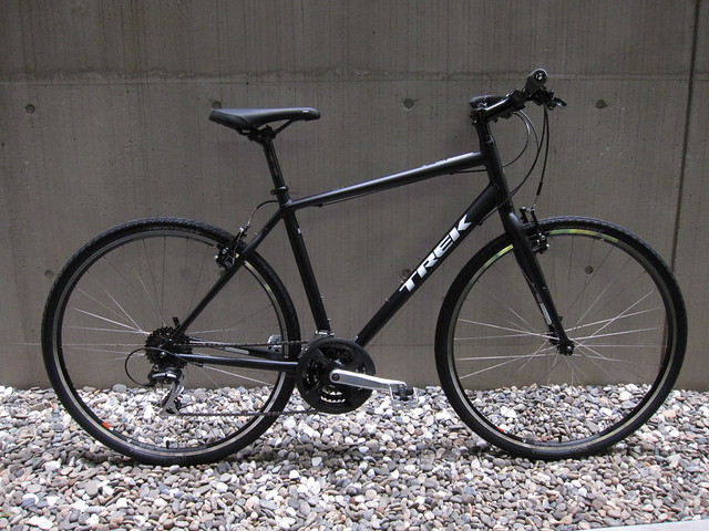 定番クロスバイク 