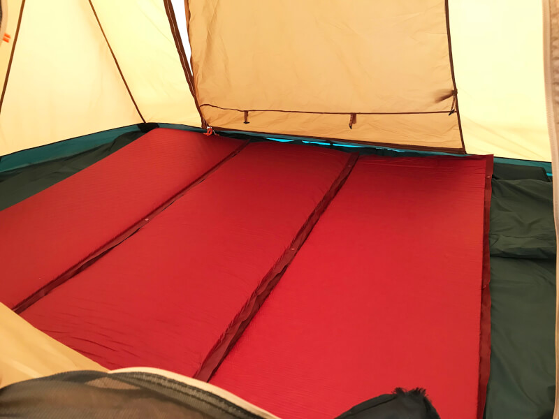 コールマン「キャンパーインフレーターマット/シングル3」をレビュー