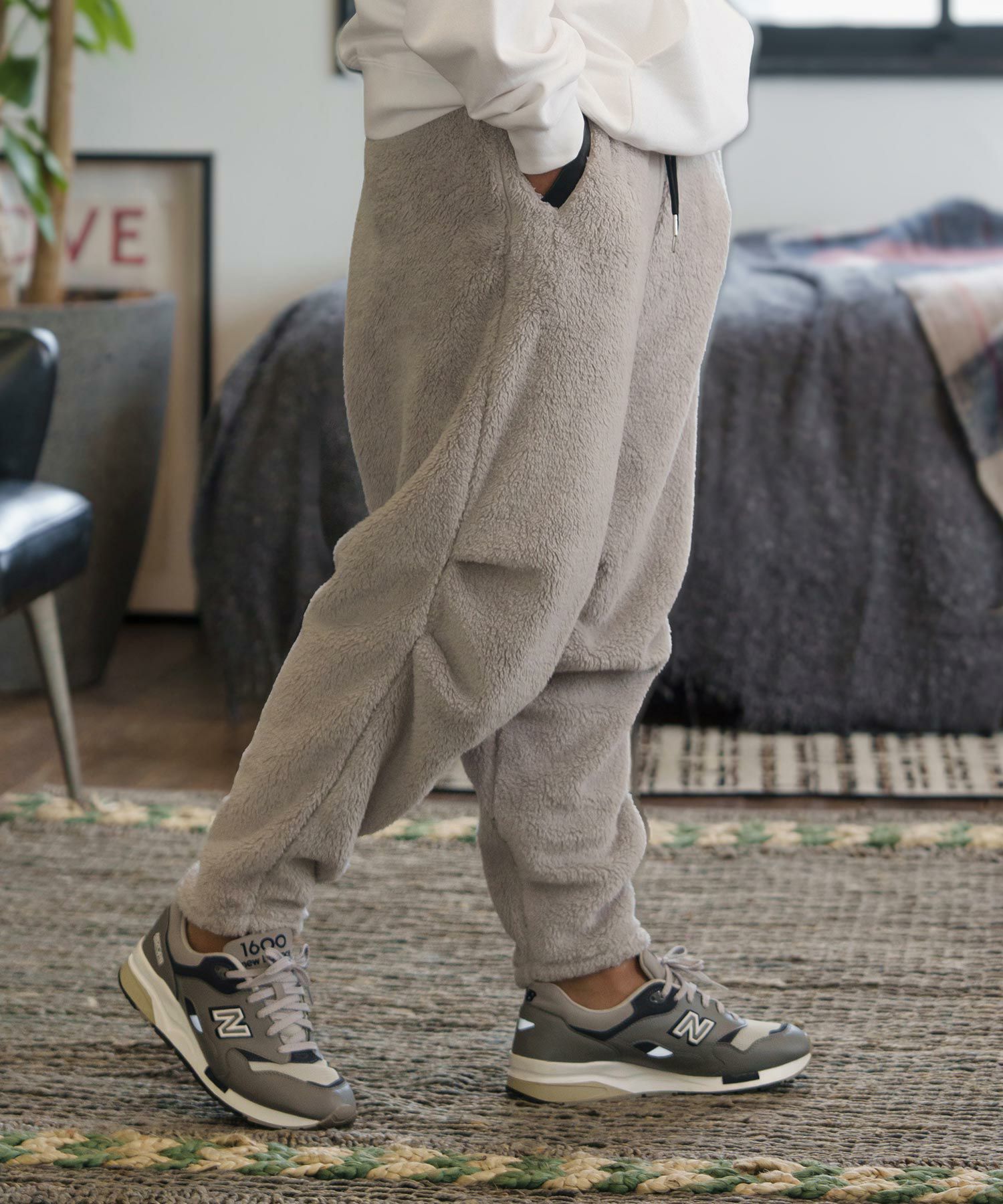 60%OFF【CAMBIO(カンビオ)】Short Microfur Balloon Pants バルーン