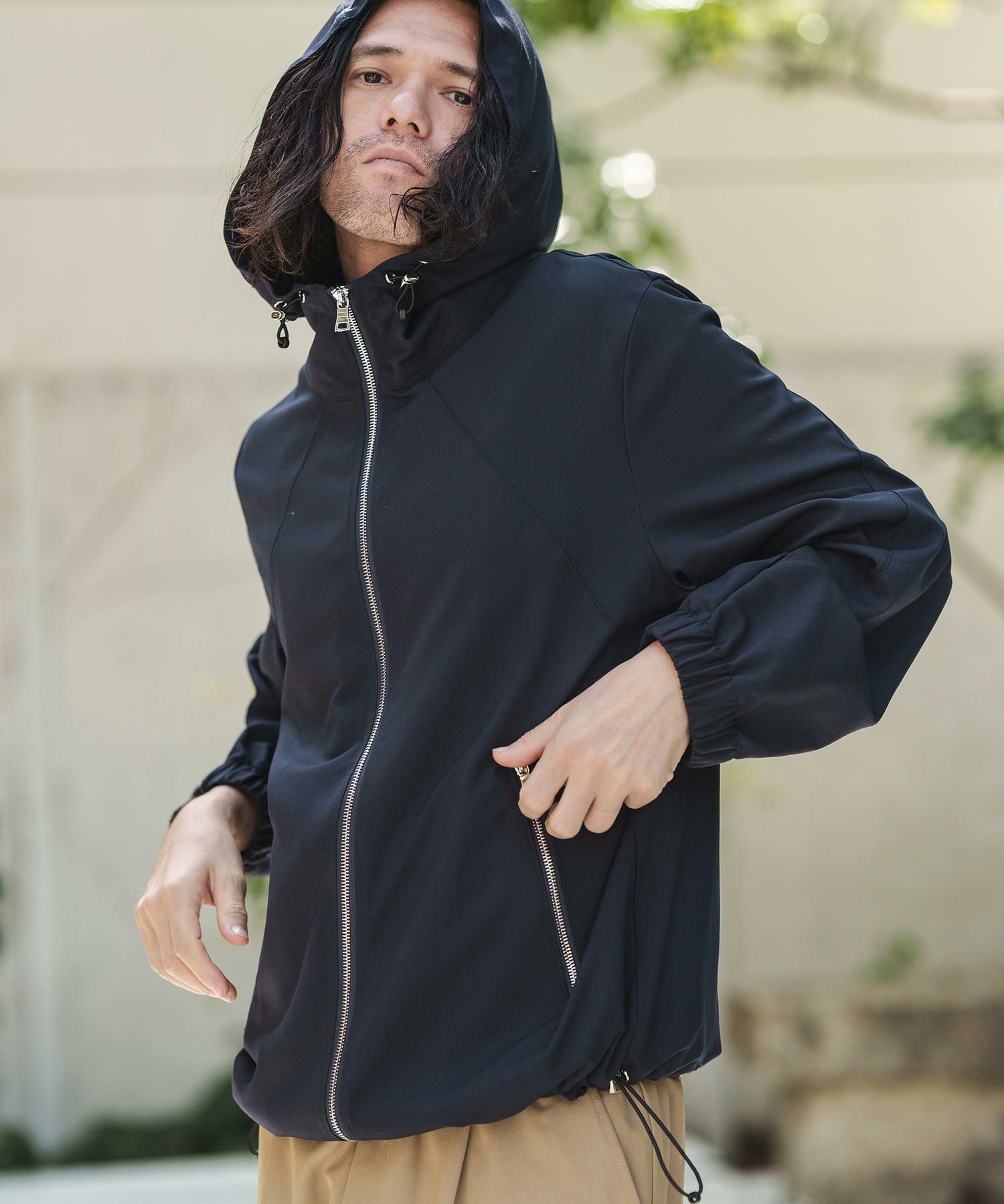 50%OFF【CAMBIO(カンビオ)】ポリストレッチツイルZIPパーカー | CAMBIO