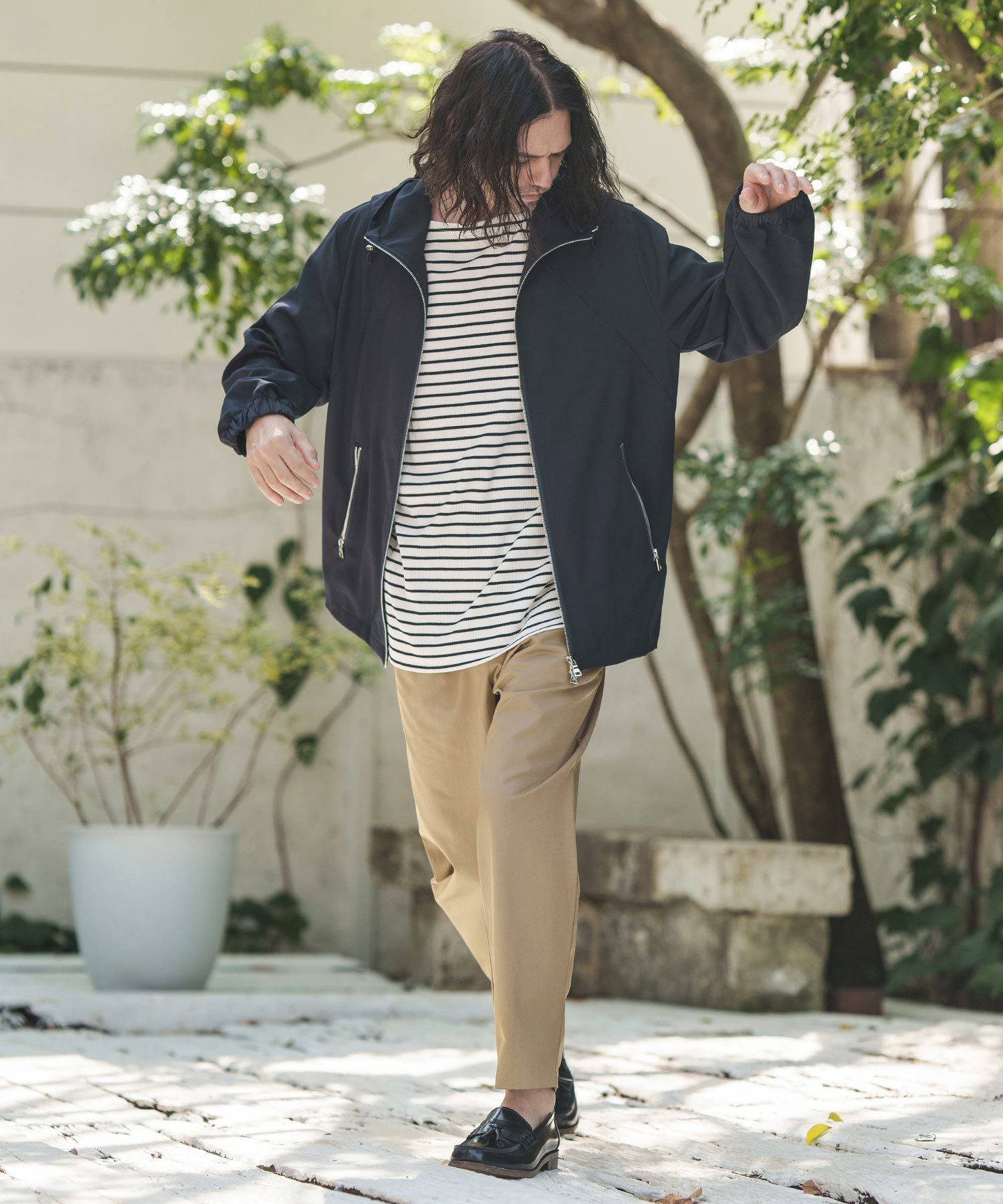 50%OFF【CAMBIO(カンビオ)】ポリストレッチツイルZIPパーカー | CAMBIO