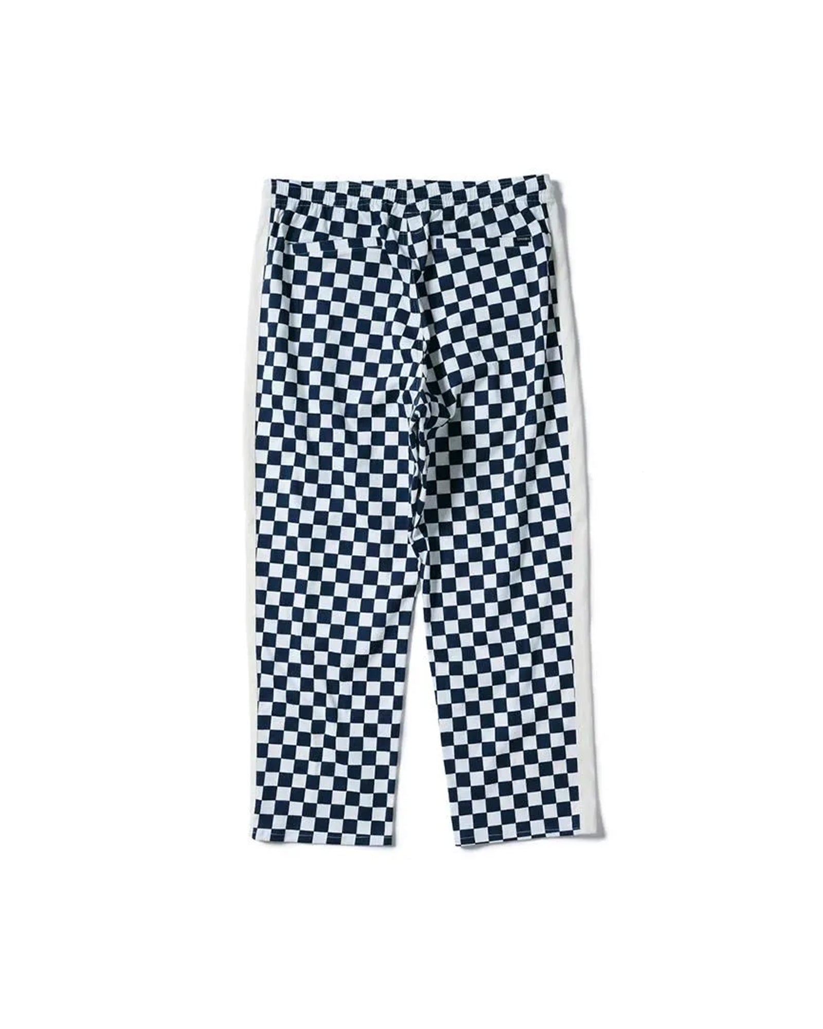 01_d675f3b5-aa66-4aed-96c4-